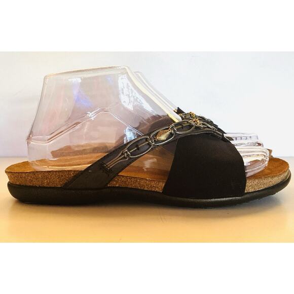 Naot Sz 39 US 8.5 Jennifer Black Stretch Fabric Strp Unique Piping Silver Beads - Picture 2 of 10